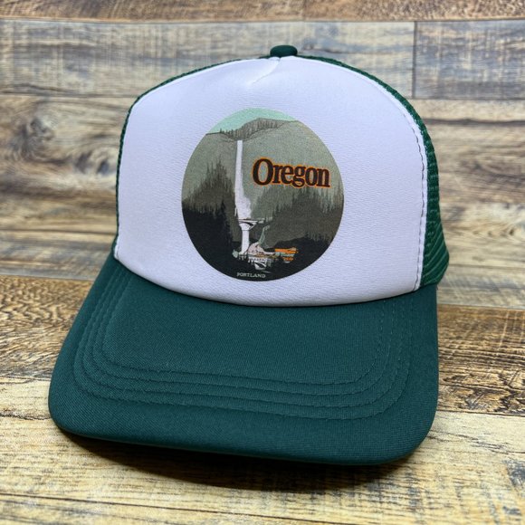 Oregon Vintage Logo Mens Trucker Hat Bohemian Vagabond PNW Portland Ball Cap - Picture 1 of 6